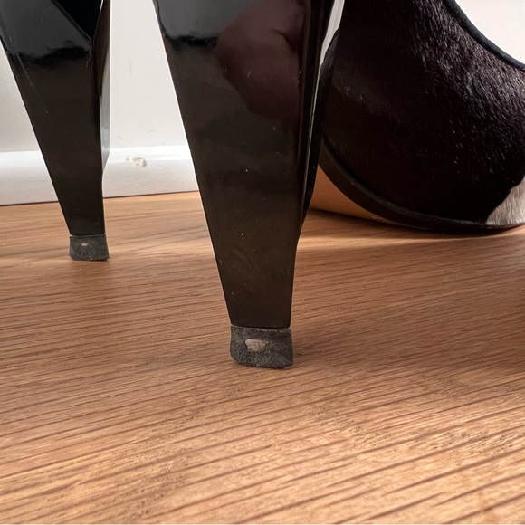 Fendi Black and White Zebra Print Pony Hair Diamond Heel Pumps - Picture 8 of 16